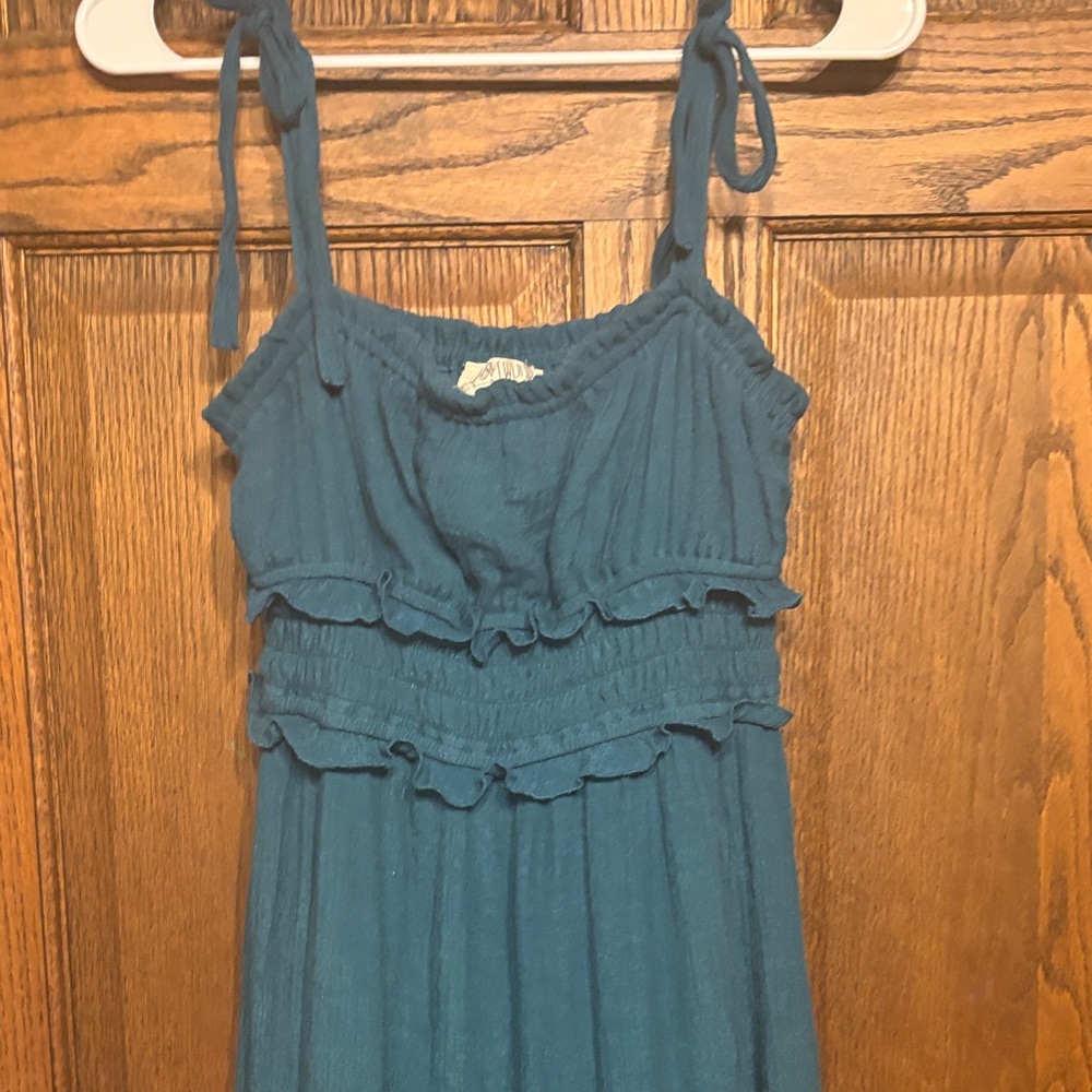 Teal Sleeveless Ruffle Dress - Picture 4 of 5